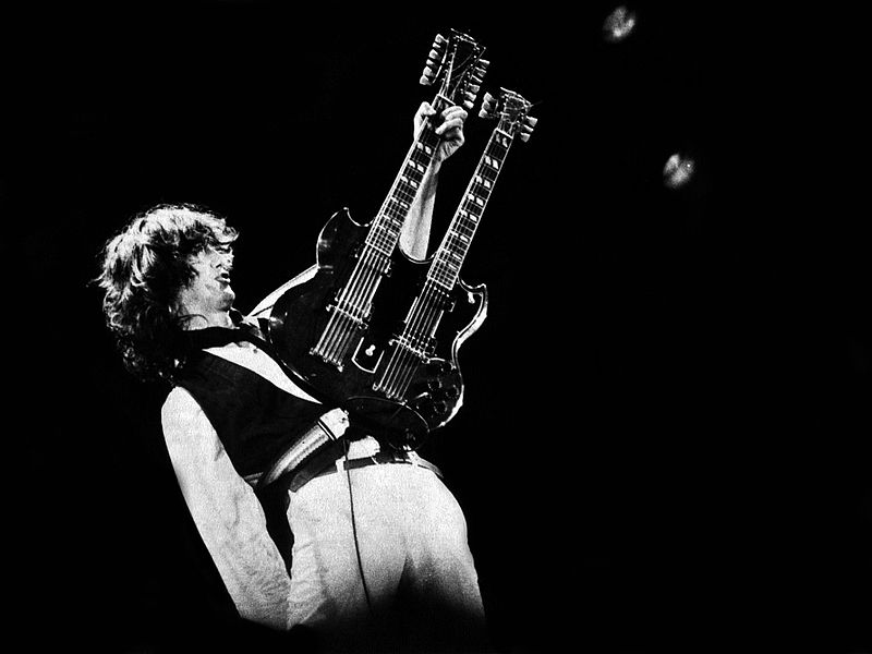 rock occulto chitarristi influenti XX secolo Jimmy Page,Rockstar